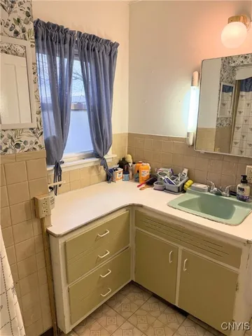 $129,900 | 94 Niagara Street, Oswego, NY 13126