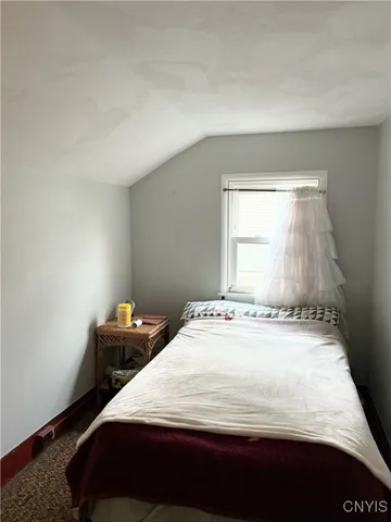 $129,900 | 94 Niagara Street, Oswego, NY 13126