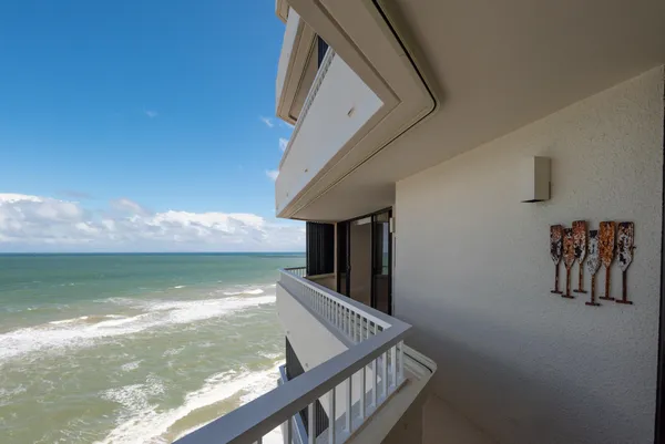 $7,000 | 5070 North Ocean Drive, Unit 10A, Singer Island, FL 33404