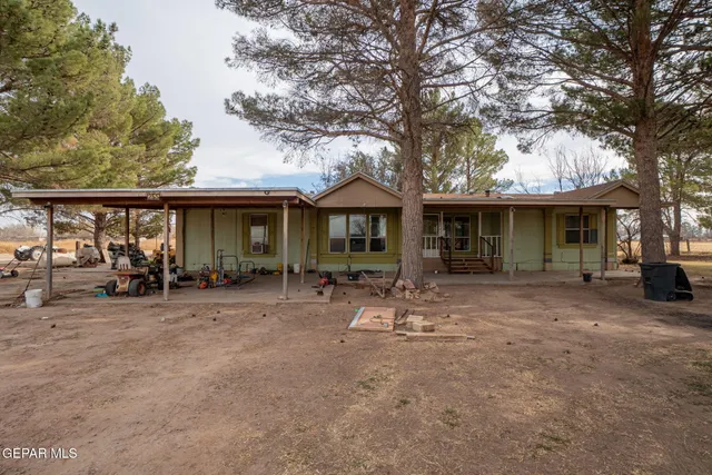 $190,000 | 255 Windgail Road, Clint, TX 79836