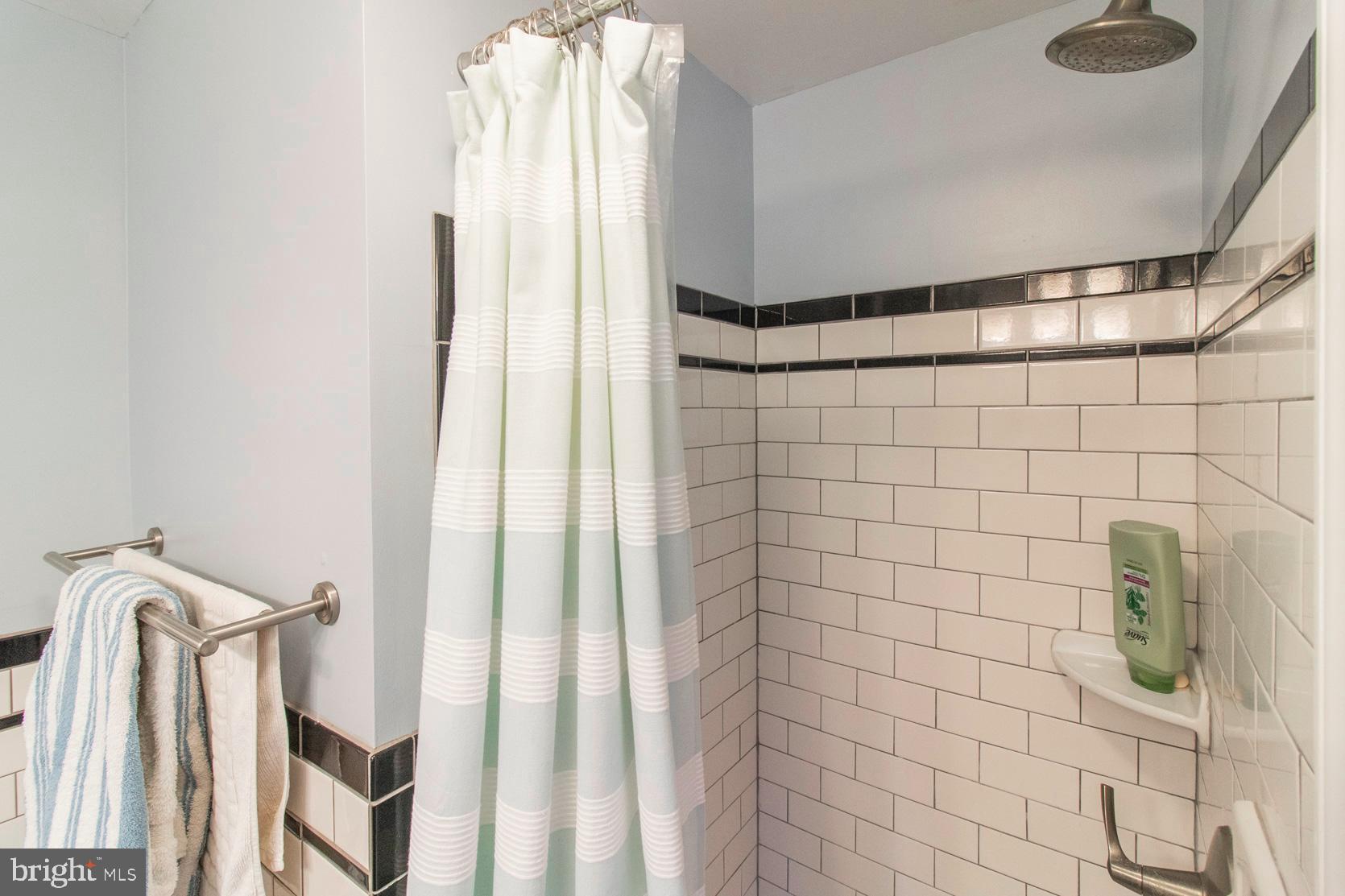 236 Berkeley Road Glenside, PA 19038 - Photo 14 of 38 Gallery Image 14