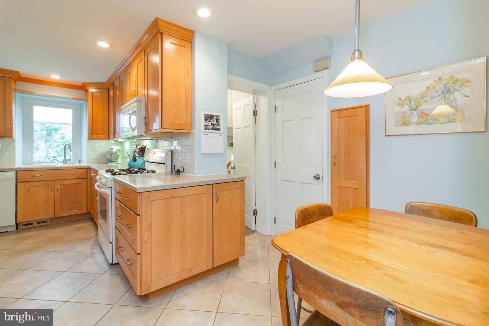 236 Berkeley Road Glenside, PA 19038 - Photo 15 of 38 Gallery Image 15