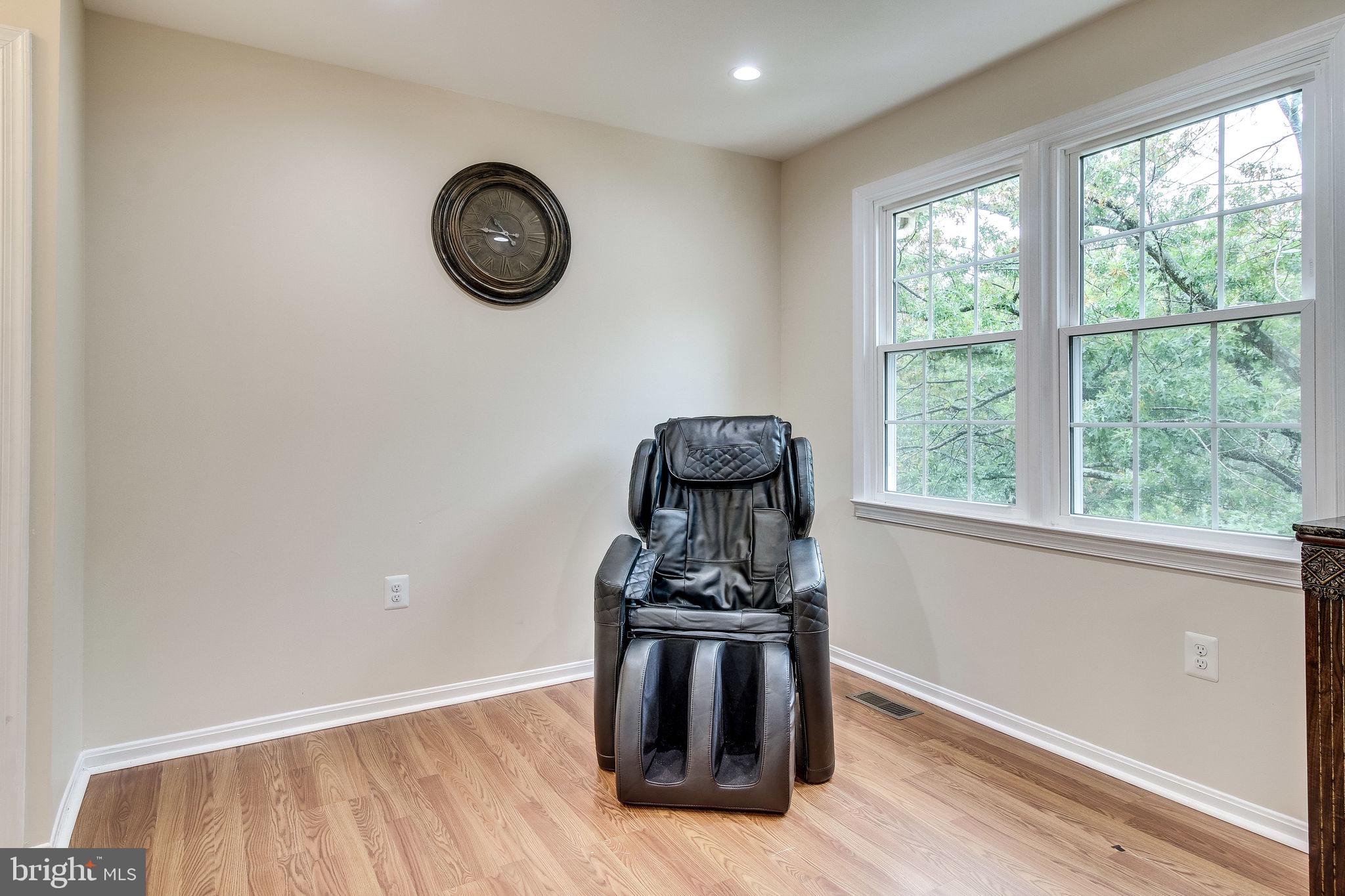 4833 Carriagepark Road Fairfax, VA 22032 - Photo 31 of 63 Gallery Image 31