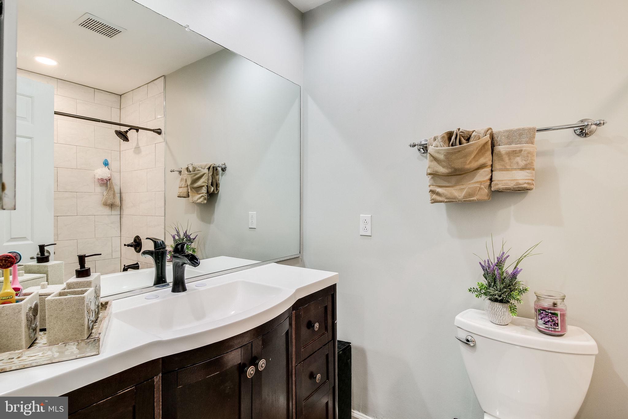 4833 Carriagepark Road Fairfax, VA 22032 - Photo 42 of 63 Gallery Image 42