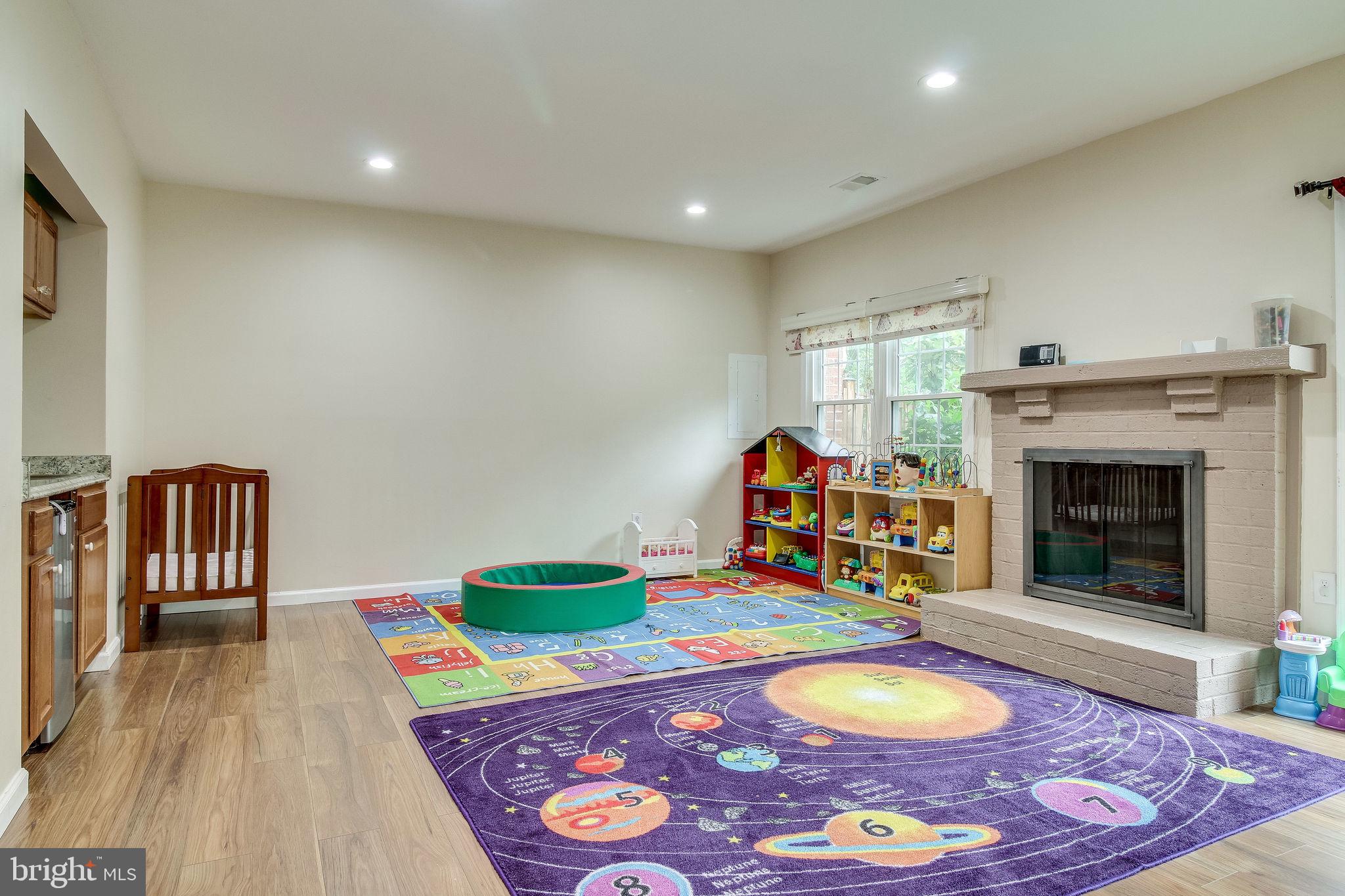 4833 Carriagepark Road Fairfax, VA 22032 - Photo 46 of 63 Gallery Image 46