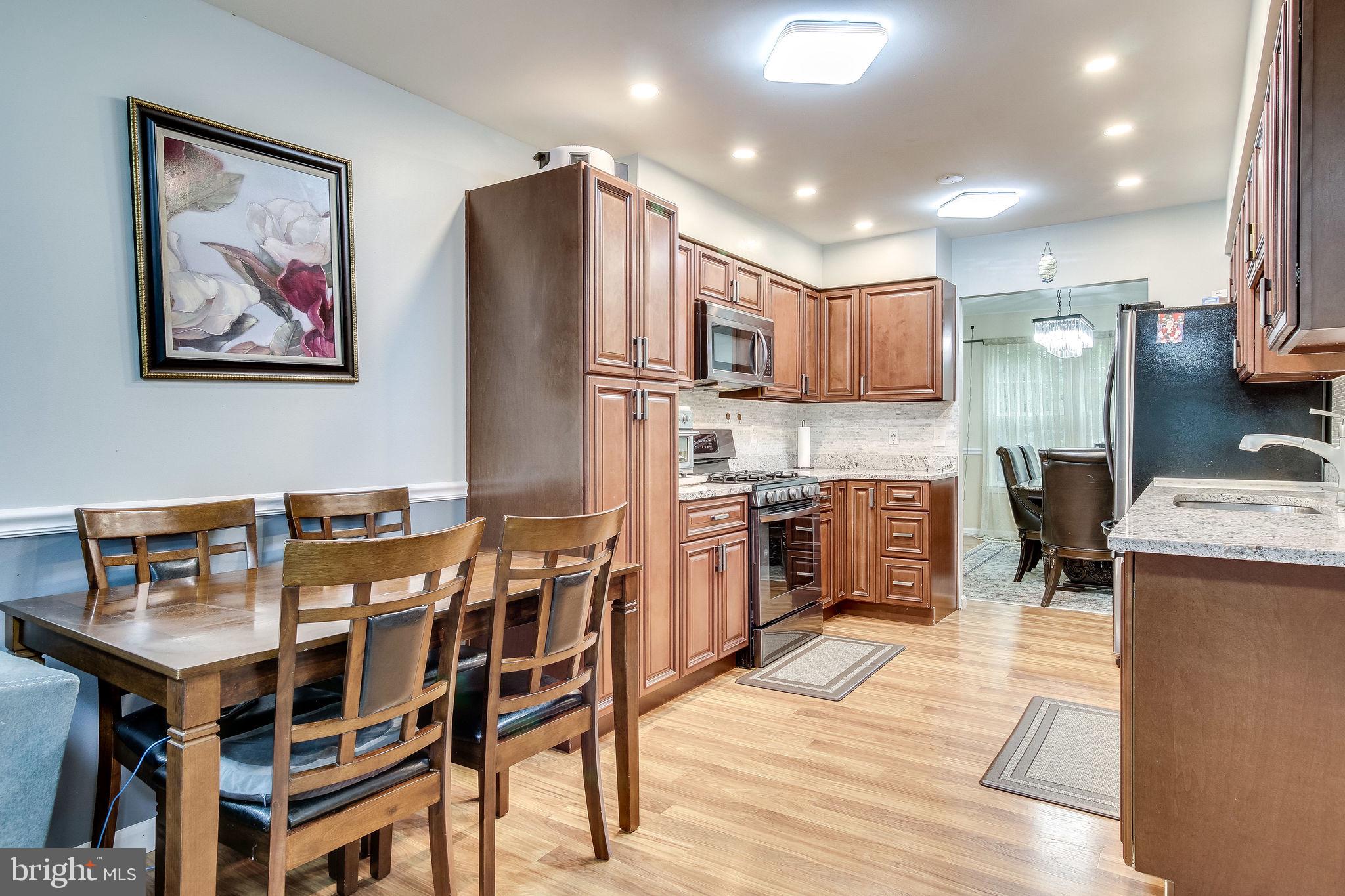 4833 Carriagepark Road Fairfax, VA 22032 - Photo 7 of 63 Gallery Image 7