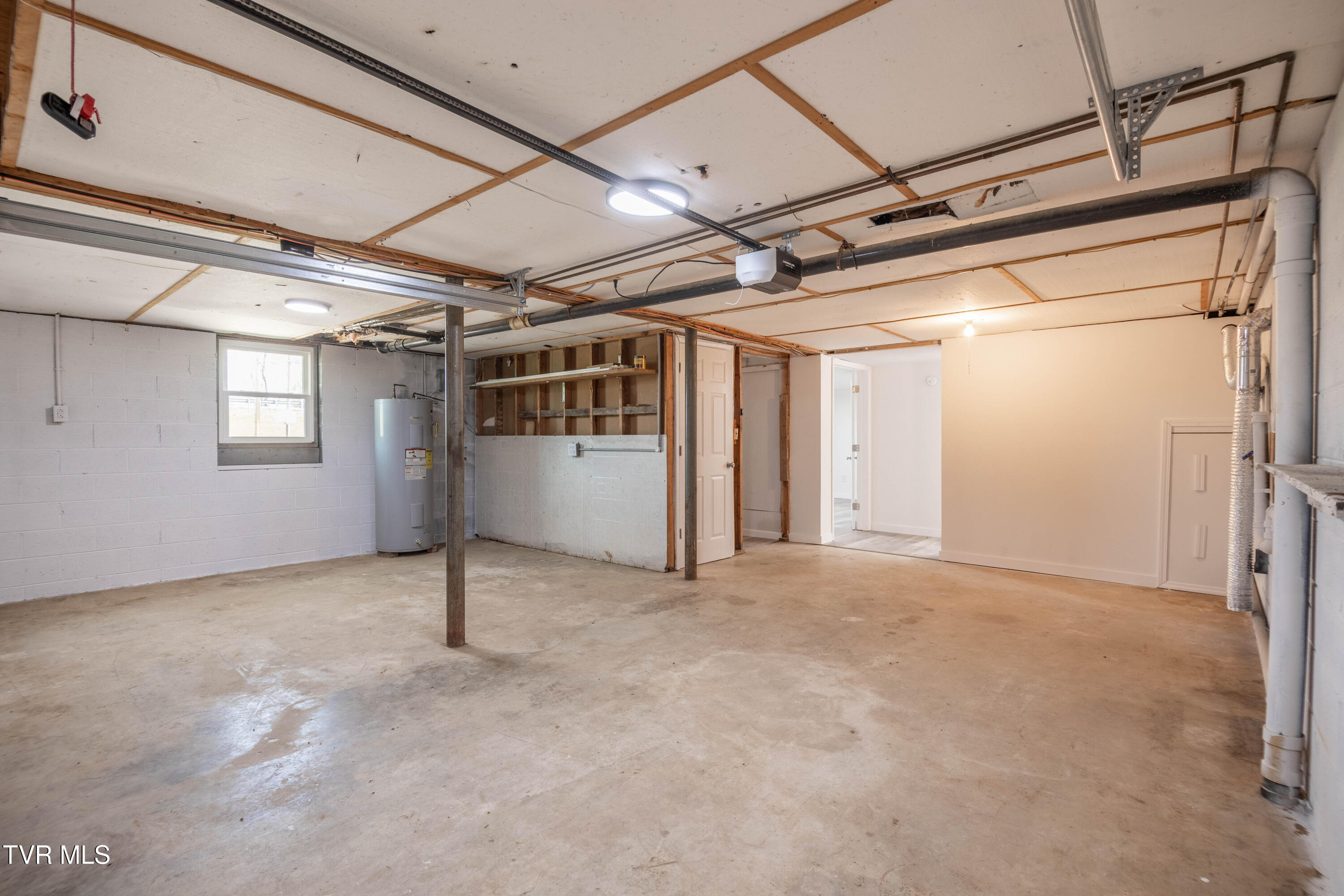 2849 Highway 107 Chuckey, TN 37641 - Photo 23 of 29 087A0589-HDR