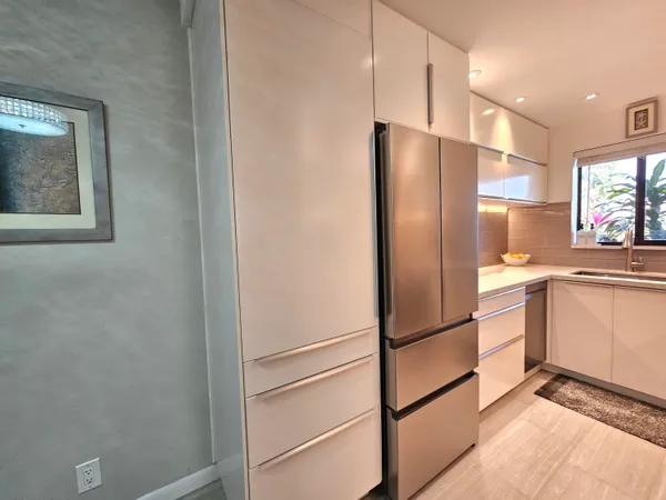 $2,200 | 3204 Southeast 11th Street, Unit 106, Pompano Beach, FL 33062