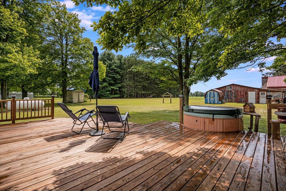 6393 East Dyer Road Turner, MI 48765 - Photo 30 of 34 1925483-a6c35345-94b9-4089-81f0-1d29124f9db6.JPG