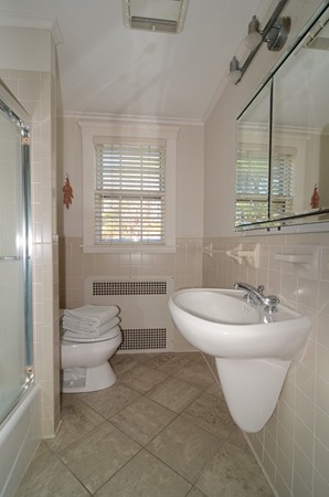 6 Clifton Road Wellesley, MA 02481 - Photo 19 of 22