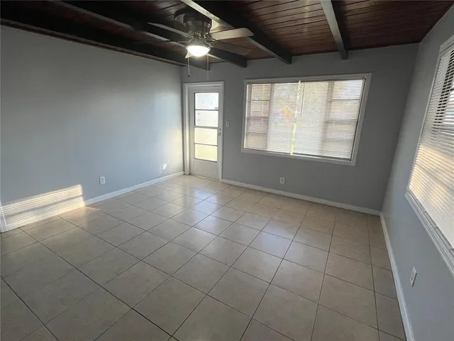 $1,375 | 2309 Ivey Lane, Lakeland, FL 33815