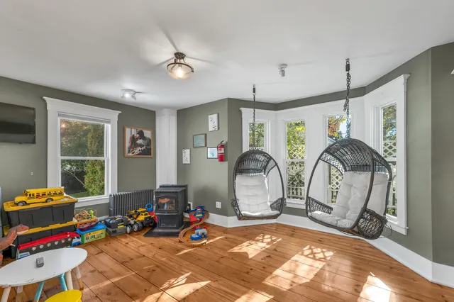 $469,000 | 17 Market Street, North Berwick, ME 03906