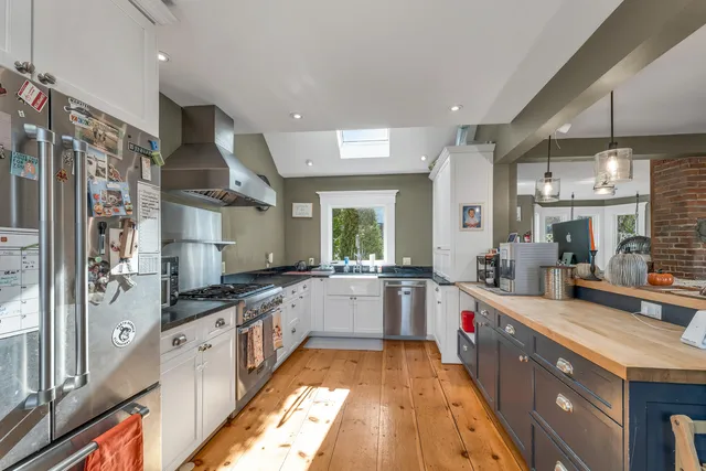 $469,000 | 17 Market Street, North Berwick, ME 03906