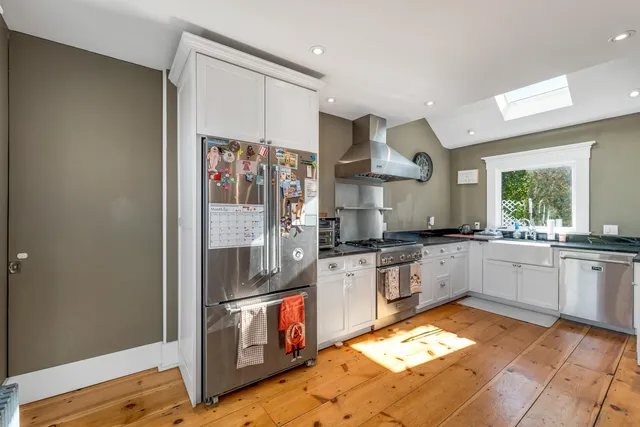 $469,000 | 17 Market Street, North Berwick, ME 03906