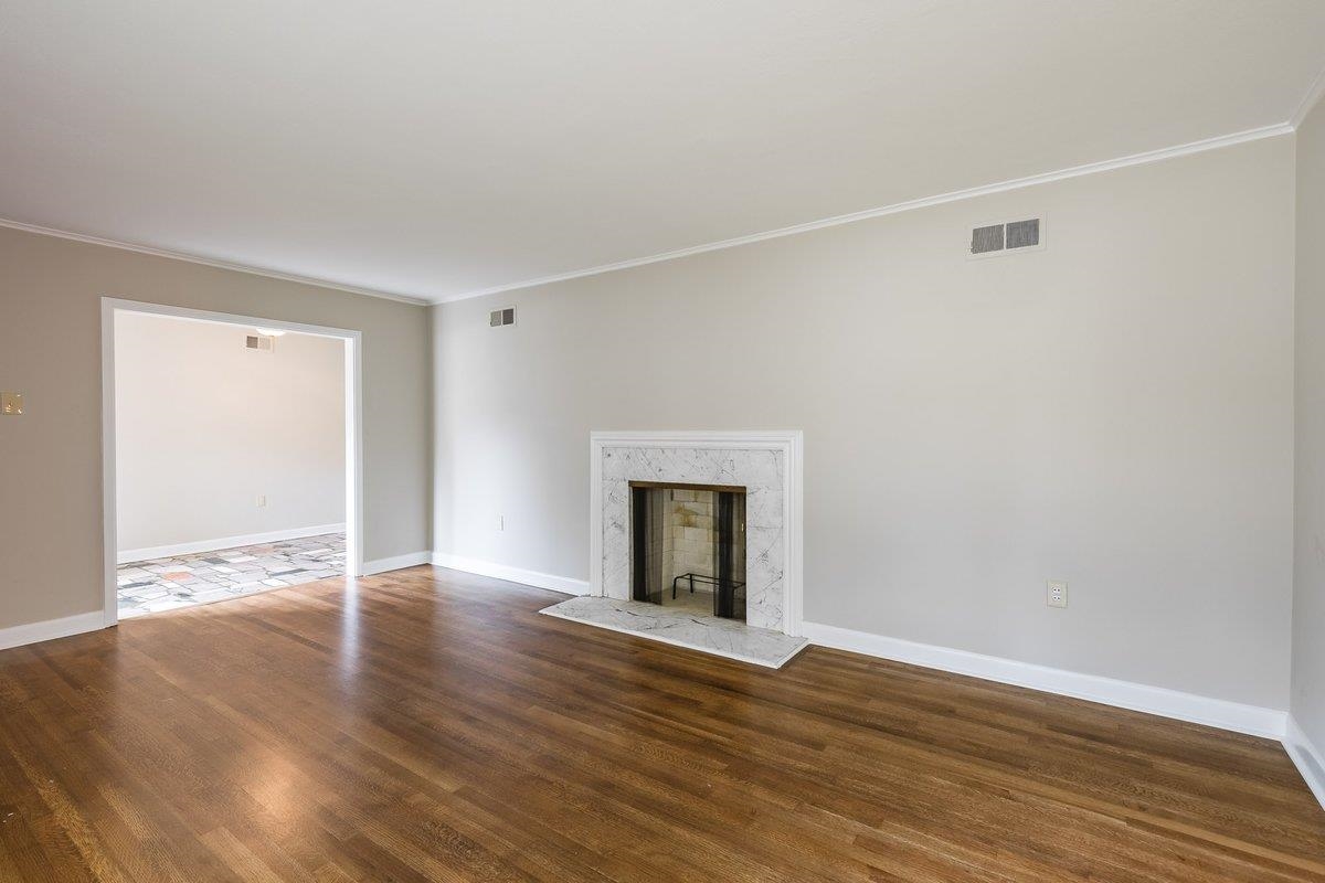 86 Poinciana Road Memphis, TN 38120 - Photo 6 of 25 Gallery Image 6
