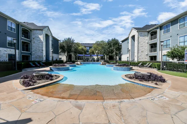 $1,187 | 6777 Sommerall Drive, Unit 1322, Houston, TX 77084