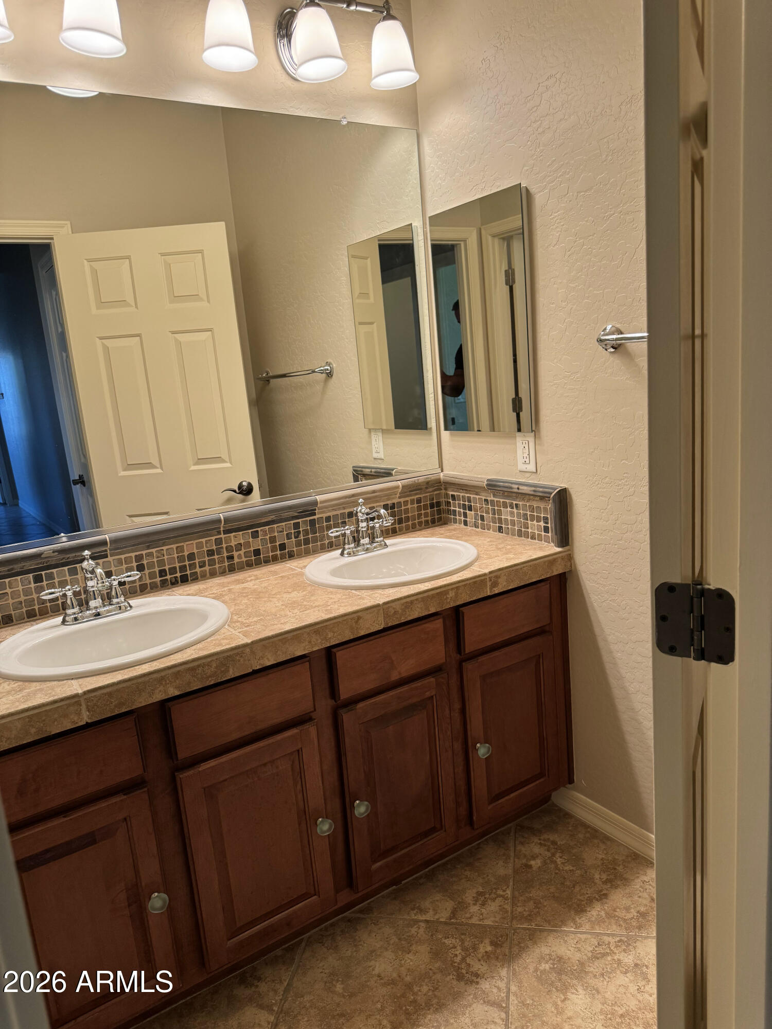 18391 Verdin Road Goodyear, AZ 85338 - Photo 21 of 23