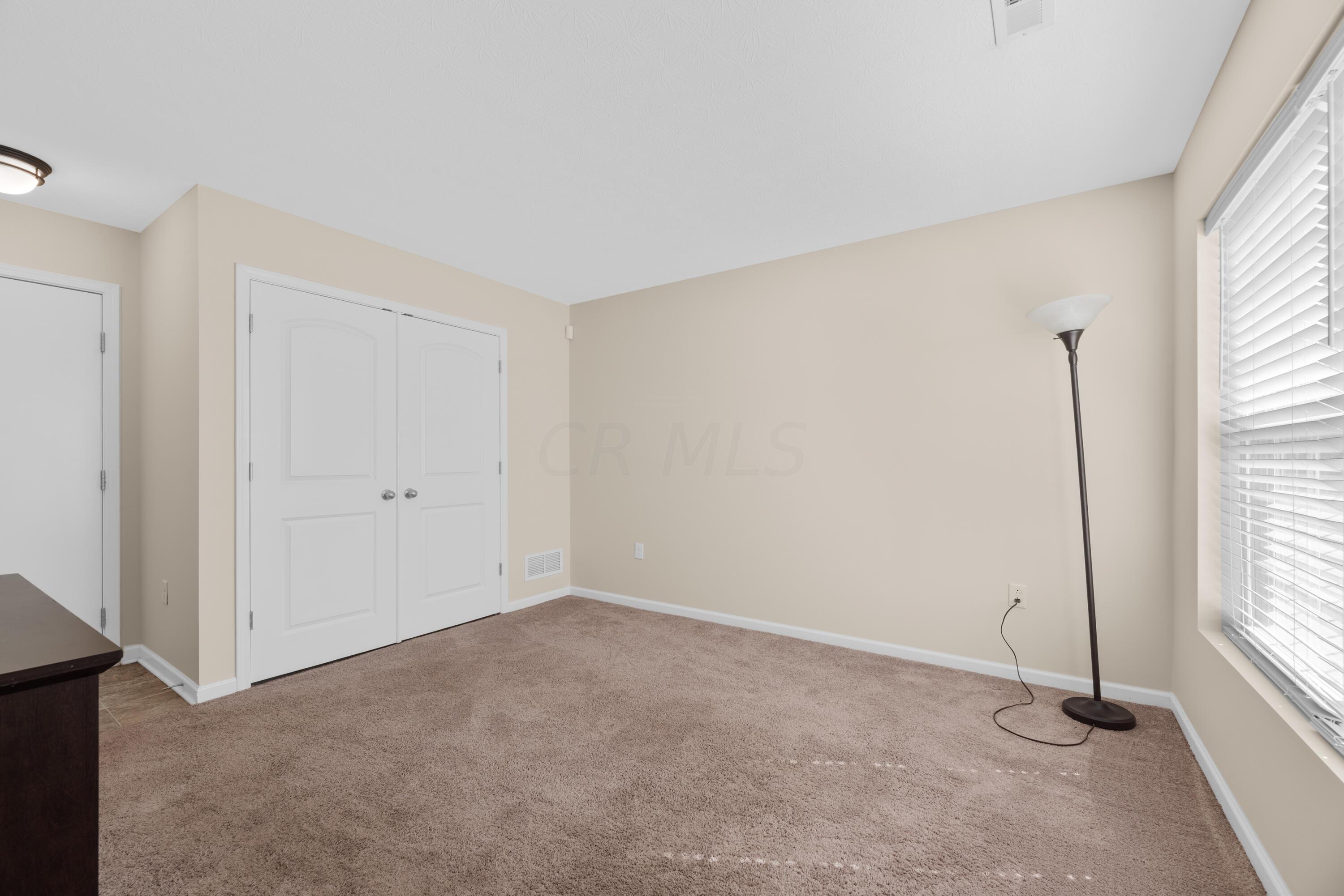495 Autumn Ridge Circle Pickerington, OH 43147 - Photo 3 of 37 MAR_8499