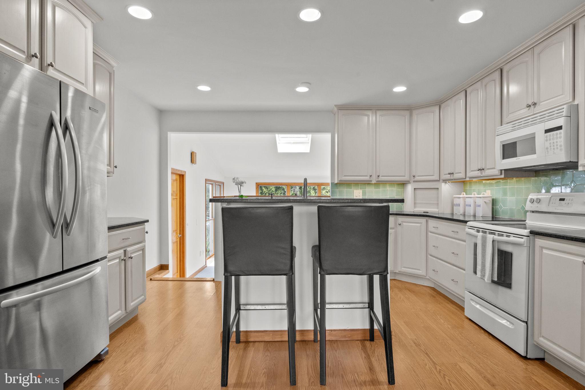 500 Bradford Road Oreland, PA 19075 - Photo 6 of 43 Gallery Image 6