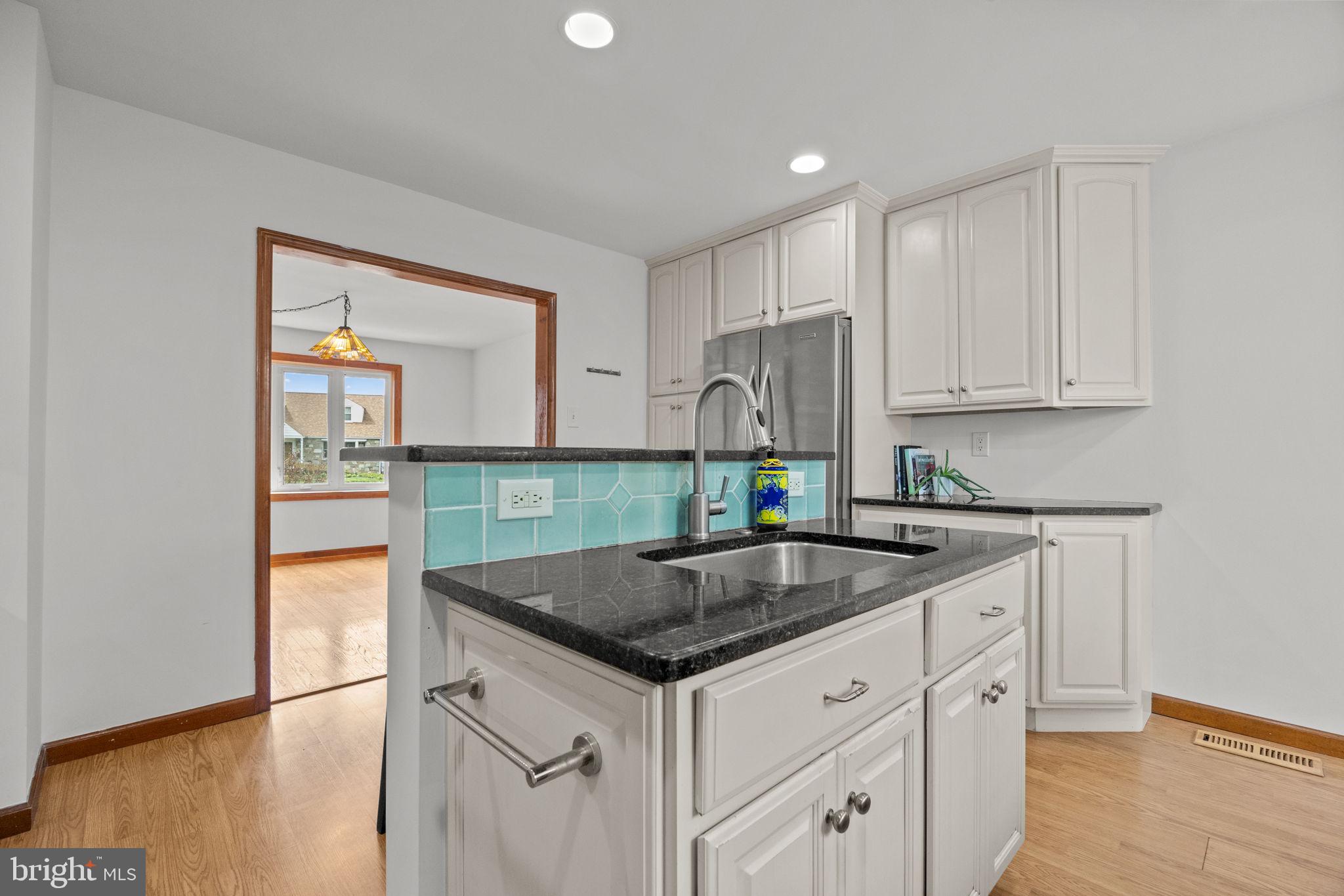 500 Bradford Road Oreland, PA 19075 - Photo 7 of 43 Gallery Image 7