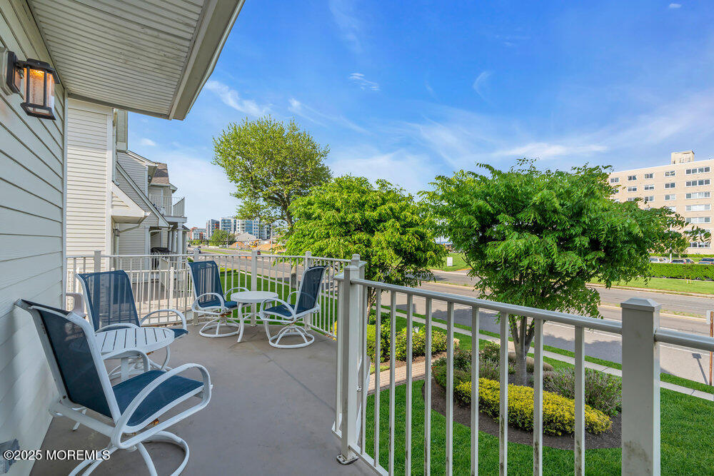 14 Tower Road Long Branch, NJ 07740 - Photo 5 of 59 033_dsc09752.jpg-1_845