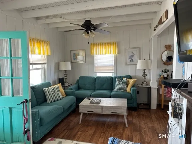 $2,500 | 855 East Broadway, Milford, CT 06460