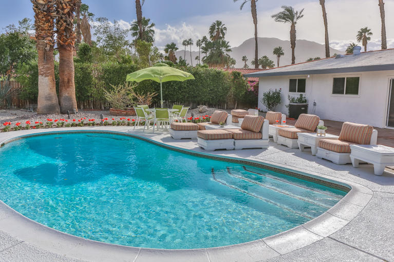 37190 Palmdale Road Rancho Mirage, CA 92270 - Photo 1 of 35 37190PalmdaleRd_MLS-91