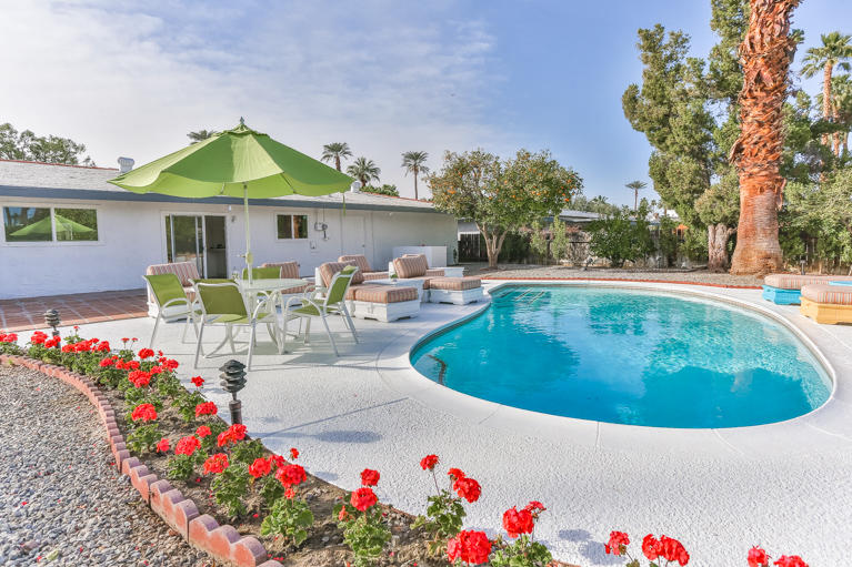 37190 Palmdale Road Rancho Mirage, CA 92270 - Photo 2 of 35 37190PalmdaleRd_MLS-93