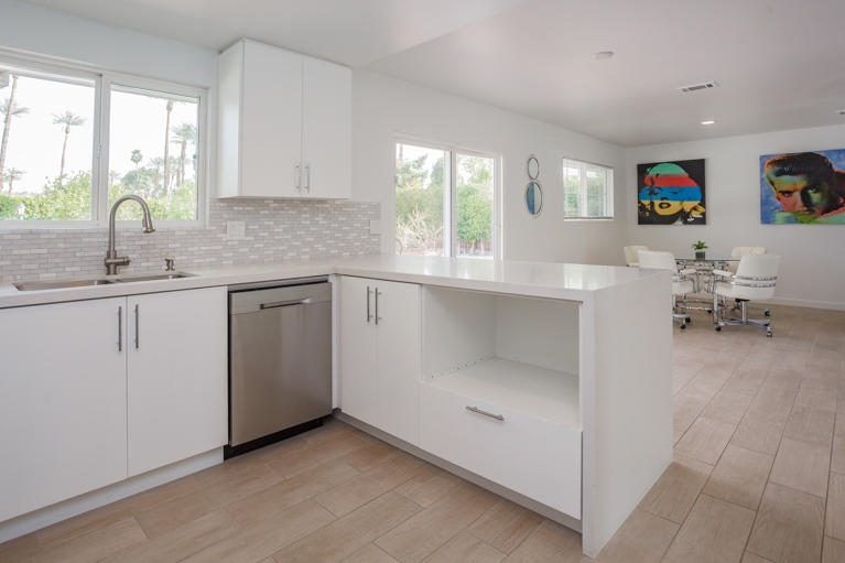 37190 Palmdale Road Rancho Mirage, CA 92270 - Photo 13 of 35 37190PalmdaleRd_MLS-69