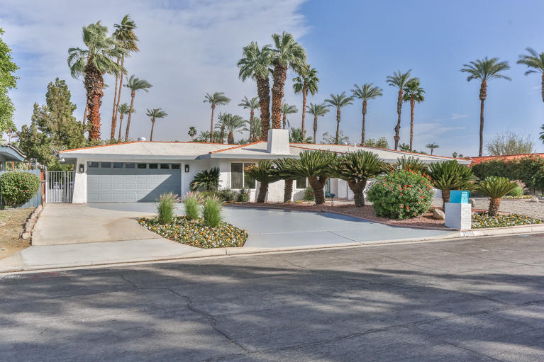 37190 Palmdale Road Rancho Mirage, CA 92270 - Photo 27 of 35 37190PalmdaleRd_MLS-54