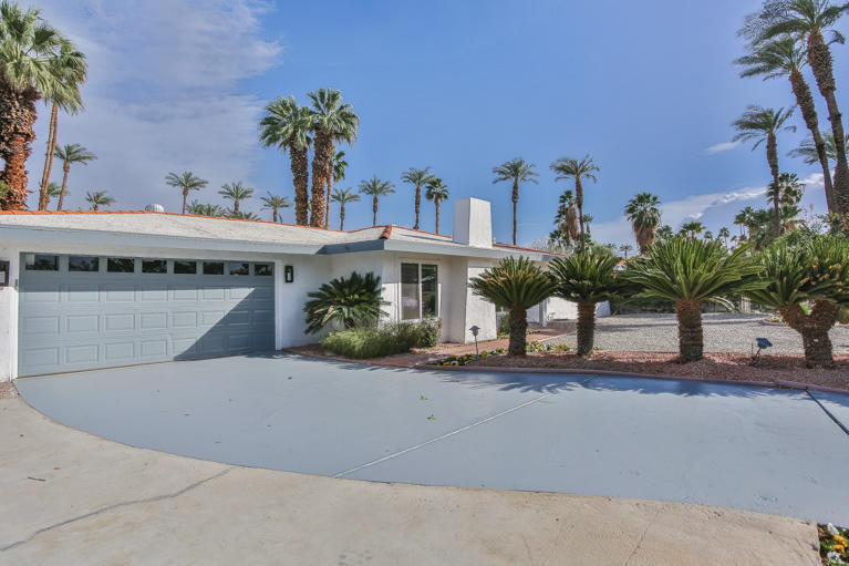 37190 Palmdale Road Rancho Mirage, CA 92270 - Photo 33 of 35 37190PalmdaleRd_MLS-55