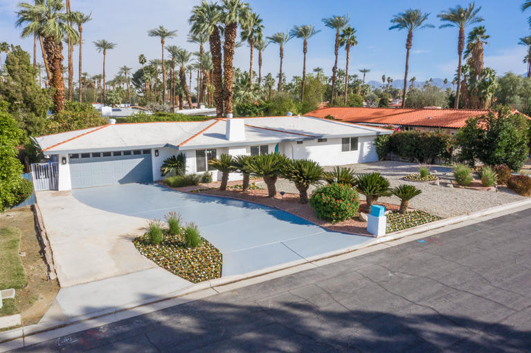 37190 Palmdale Road Rancho Mirage, CA 92270 - Photo 34 of 35 37190PalmdaleRd_MLS-59