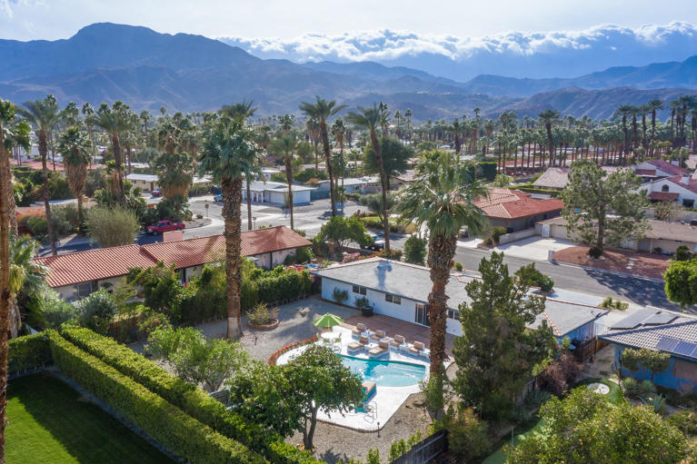 37190 Palmdale Road Rancho Mirage, CA 92270 - Photo 7 of 35 37190PalmdaleRd_MLS-87
