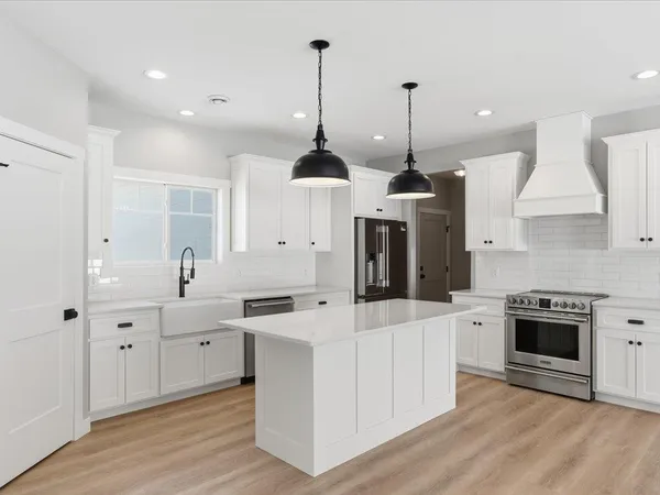 $547,705 | 3828 Sanctuary Court, Brainerd, MN 56401