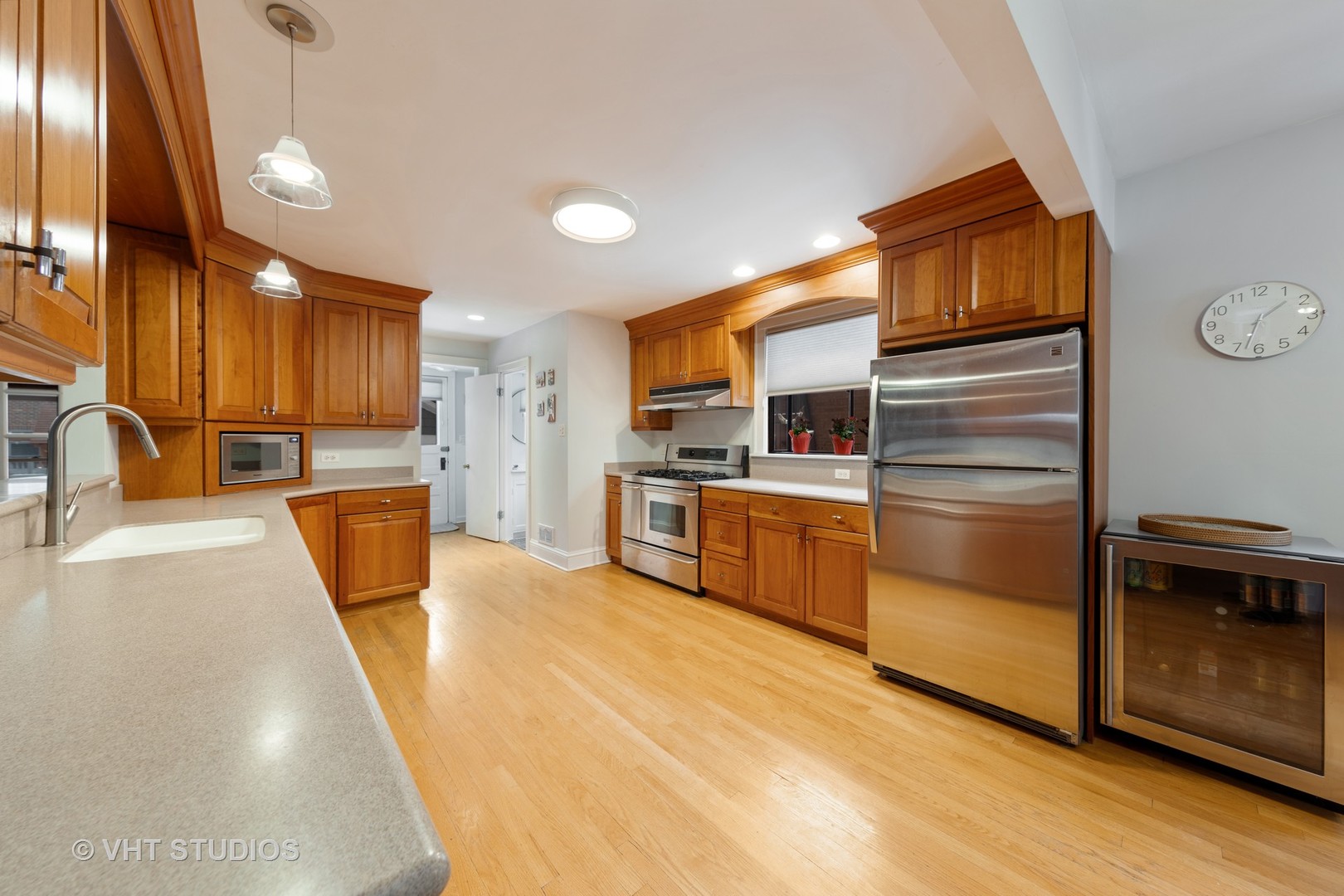 331 Ravine Road Hinsdale, IL 60521 - Photo 8 of 36 Gallery Image 8