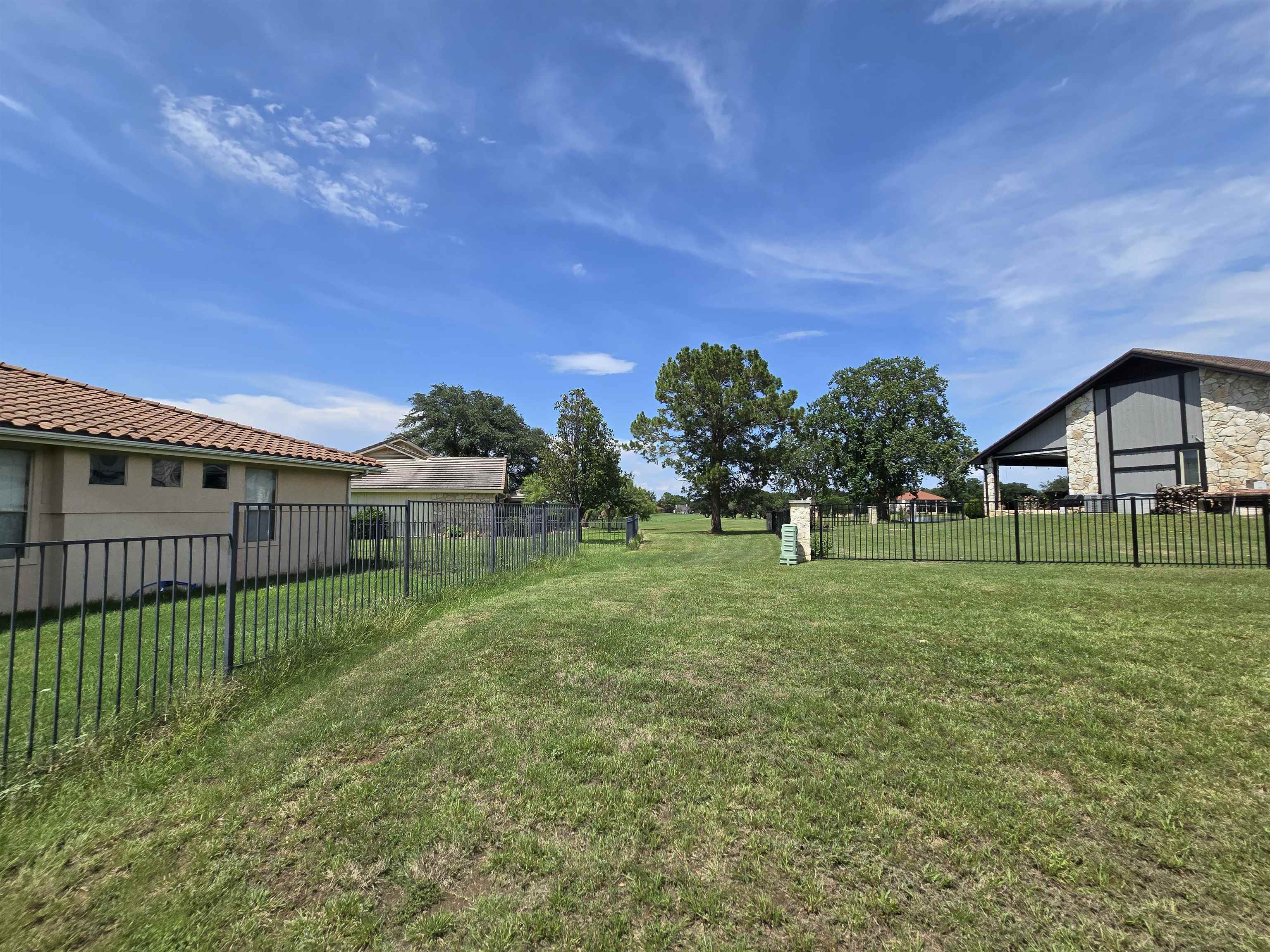 206 Colt Horseshoe Bay, TX 78657 - Photo 9 of 11