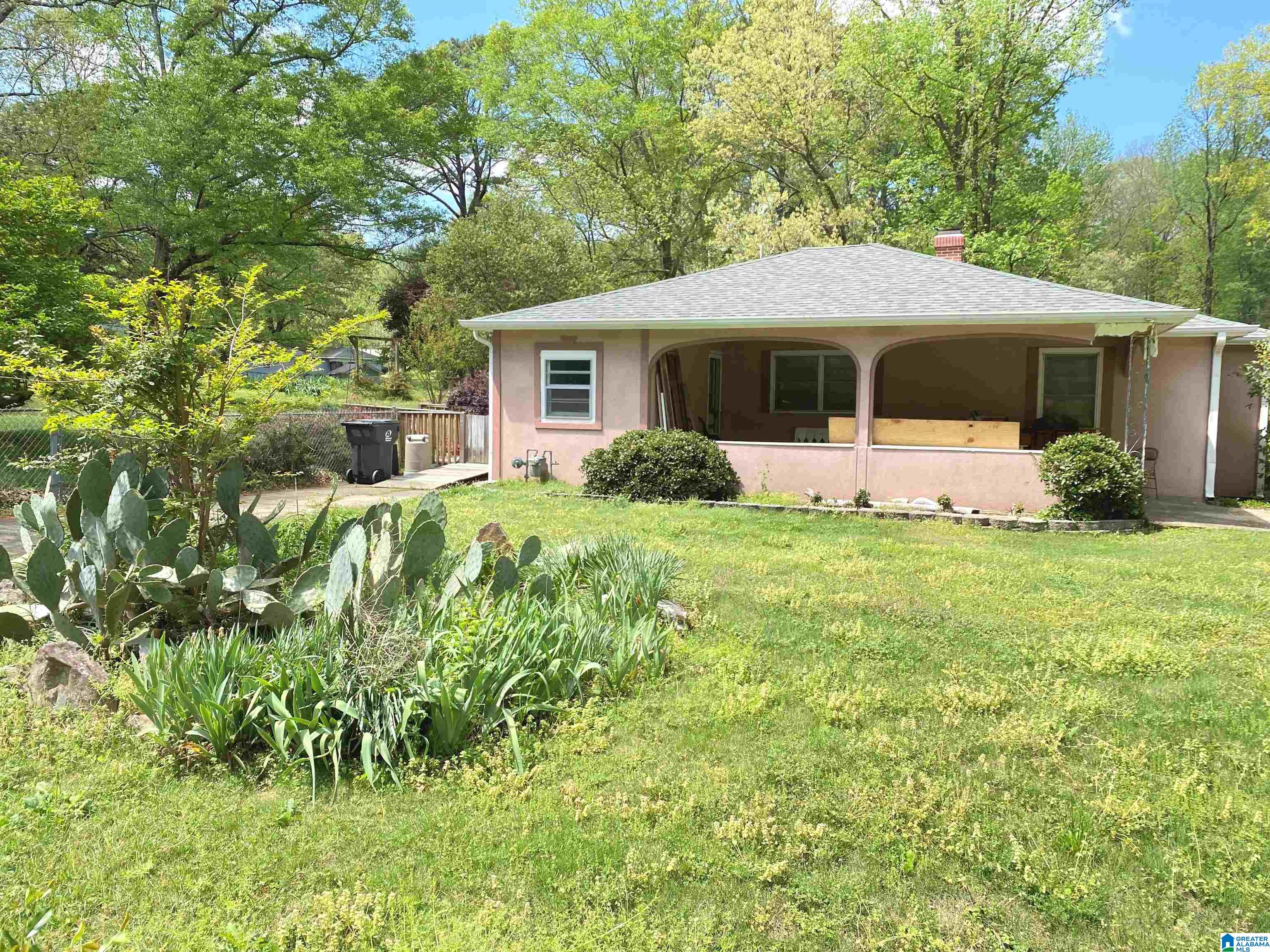 301 Sun Valley Road Birmingham, AL 35215 - Photo 3 of 35