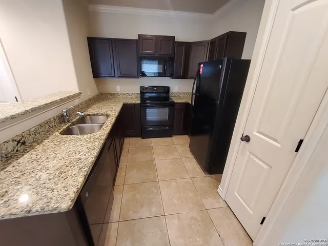 $1,425 | 6003 Karly Way, Unit 104, San Antonio, TX 78244