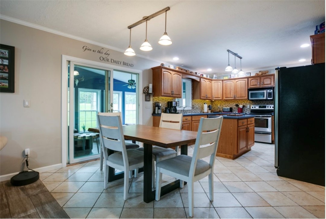 2274 Ellison Road Corning, NY 14830 - Photo 15 of 35