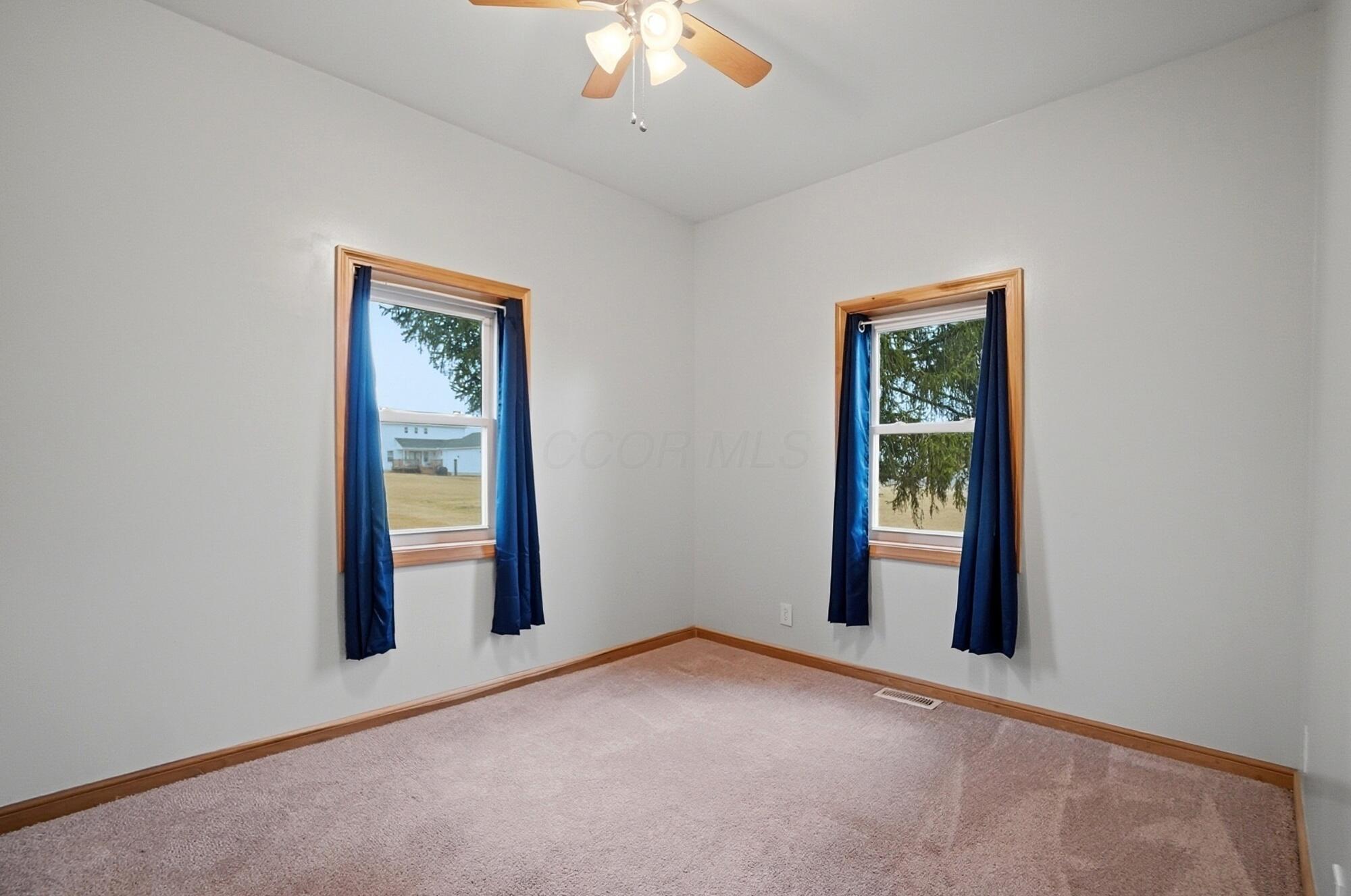 4840 Tschopp Road Northeast Lancaster, OH 43130 - Photo 29 of 58 Bedroom 2 - 4840 Tschopp Road NE, Lancaster, OH 43130