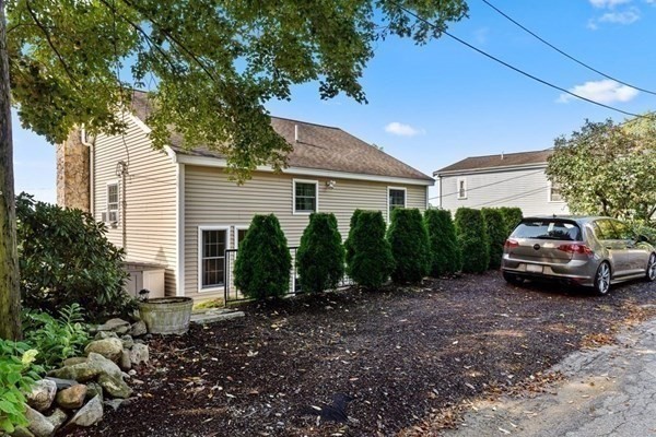 83 Lake Attitash Road Amesbury, MA 01913 - Photo 18 of 21 Gallery Image 18