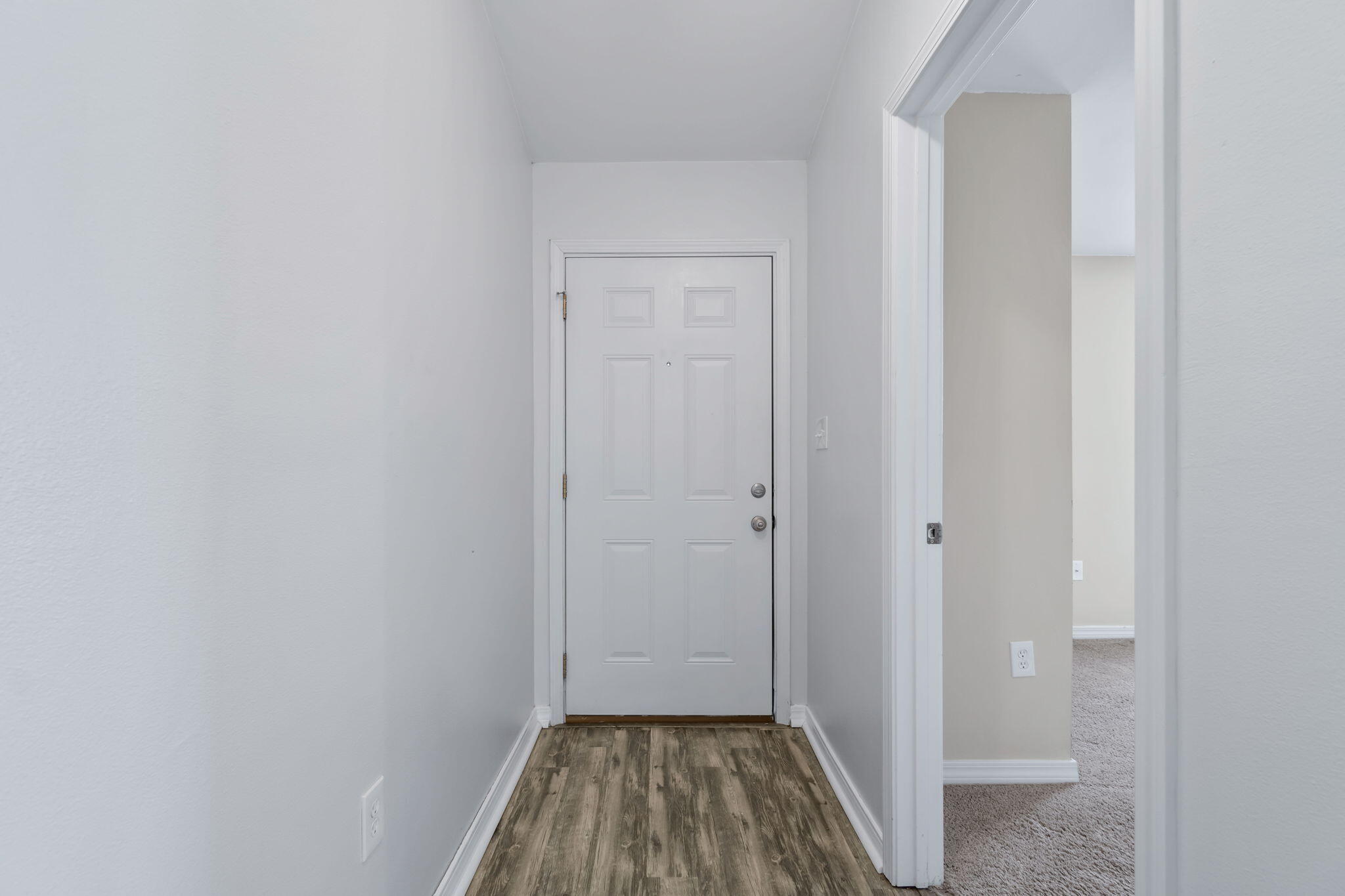 218 Cabana Way Crestview, FL 32536 - Photo 5 of 35 a view of room