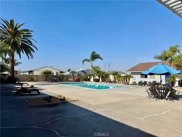 a view of a basketball court