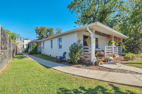 $1,650 | 1300 Hawkins Street, Unit 4, Nashville, TN 37203