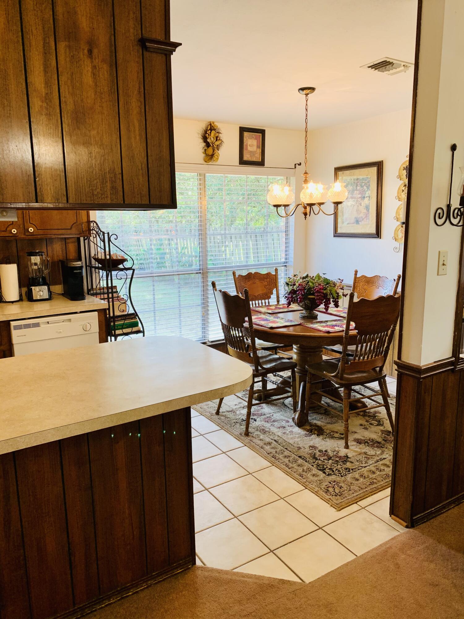 5040 Beatline Road Long Beach, MS 39560 - Photo 17 of 29 B Dining (2)