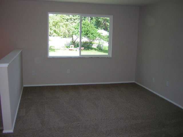3617 Alpena Road Columbus, OH 43232 - Photo 5 of 24 Gallery Image 5