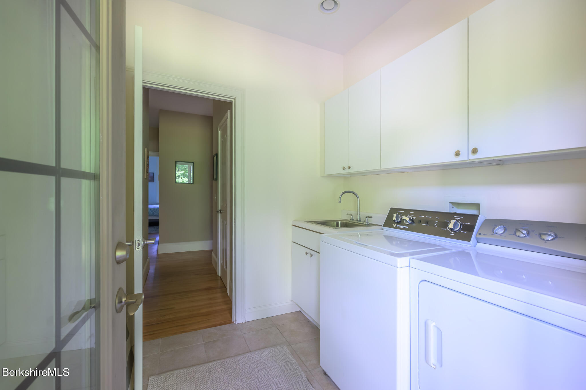 5 Stoneledge Road Lenox, MA 01240 - Photo 31 of 48 Laundry