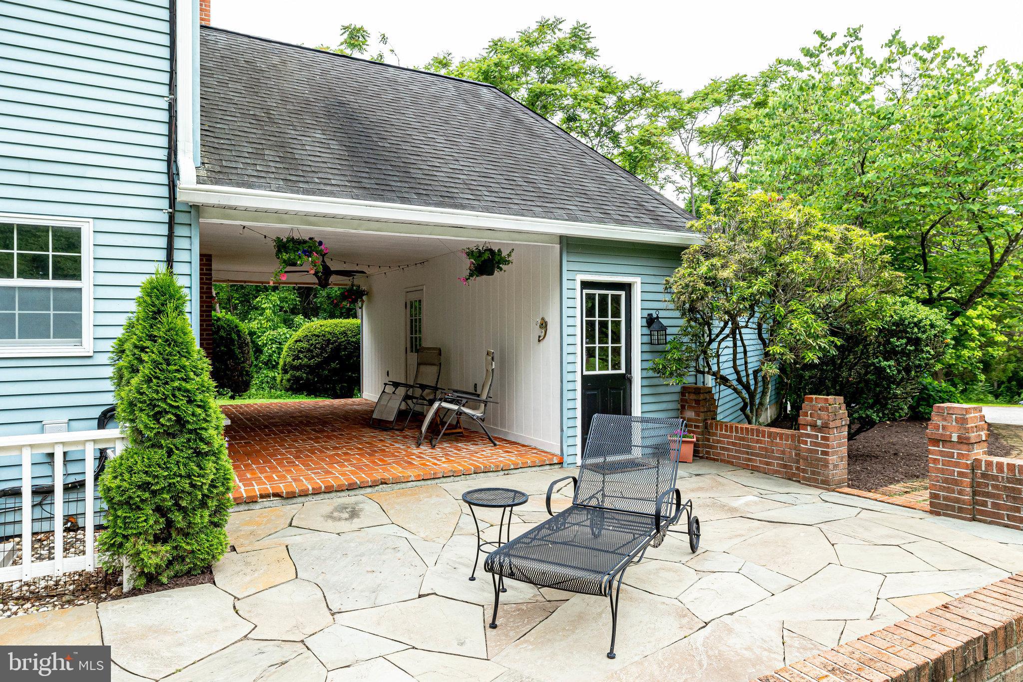 17890 Dry Mill Road Leesburg, VA 20175 - Photo 20 of 73 Easy access to the front, garage and mudroom
