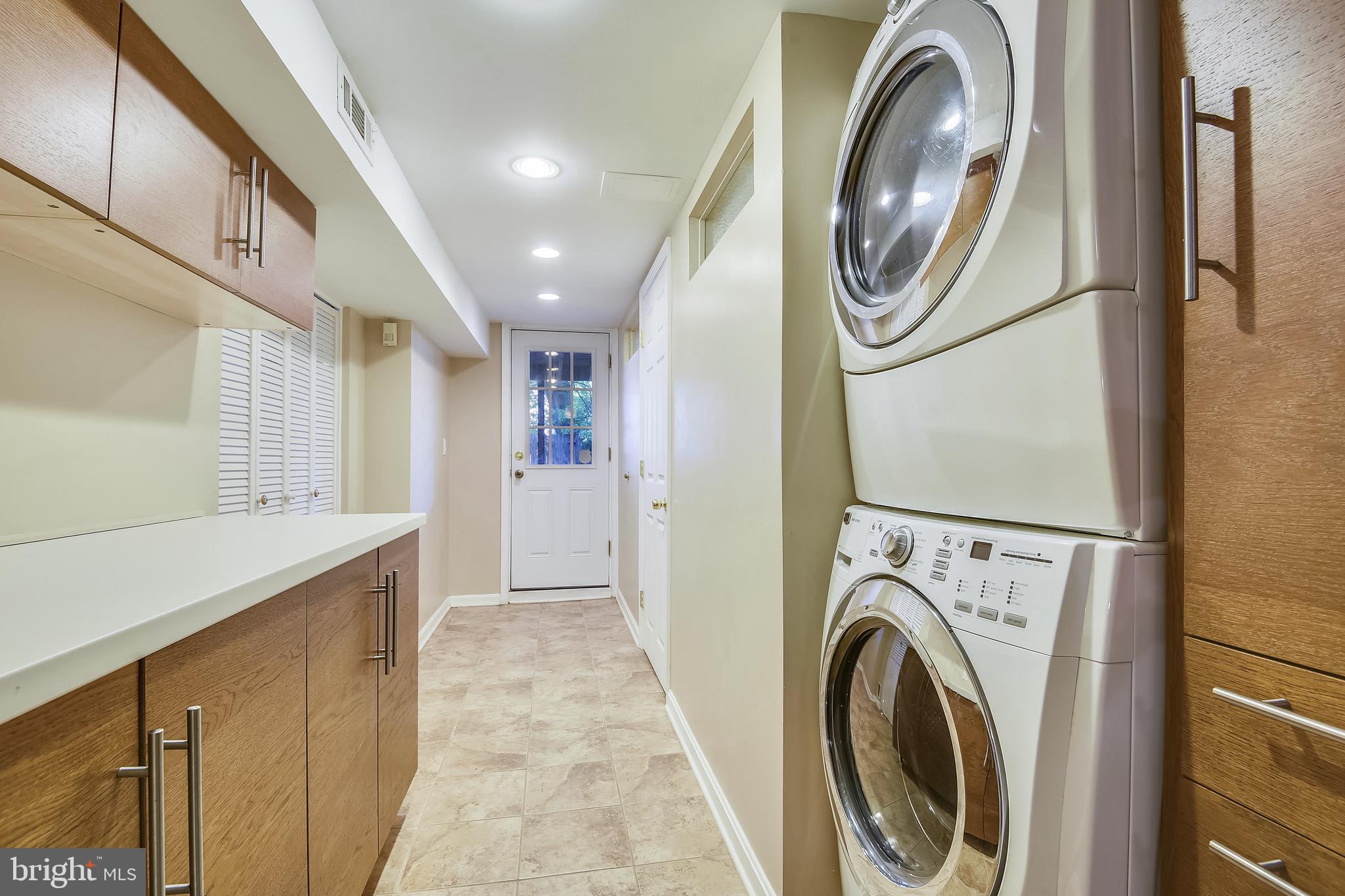114 Brandon Road Baltimore, MD 21212 - Photo 19 of 30 Laundry Room