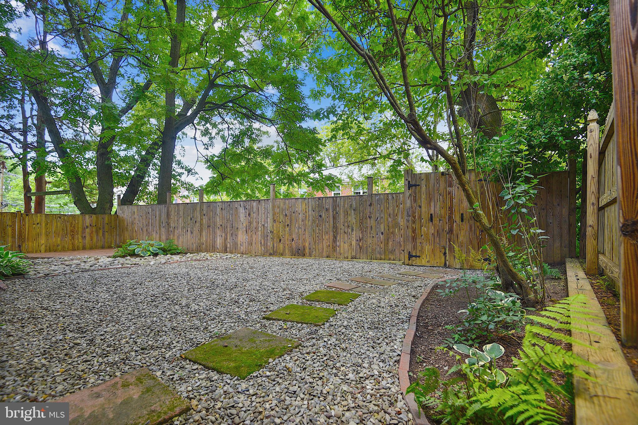 114 Brandon Road Baltimore, MD 21212 - Photo 25 of 30 Yard
